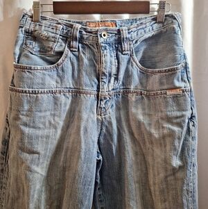 Rocawear Men's jeans Embroidered back pockets size 32X34